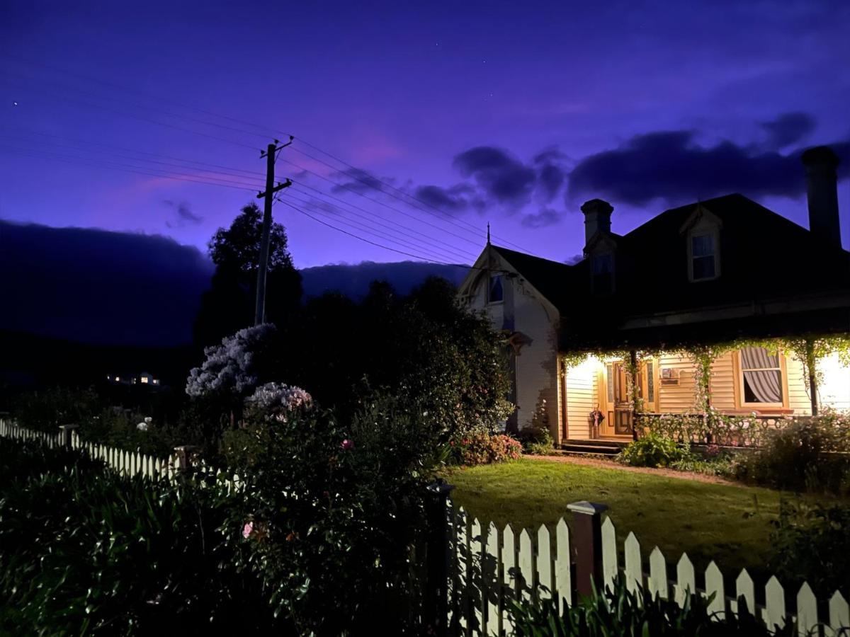 Bed and Breakfast Cambridge House Breakfast & Bed Geeveston Экстерьер фото